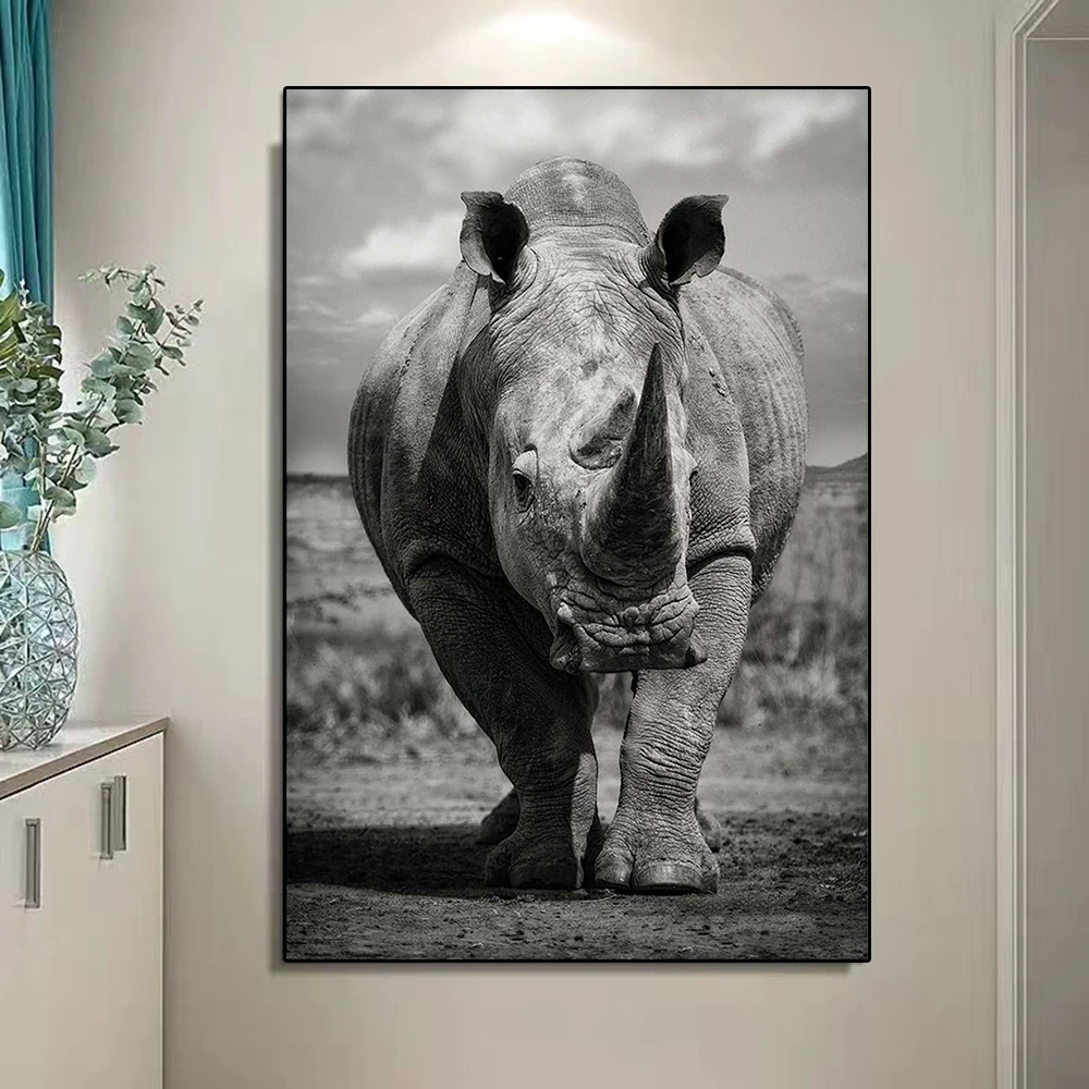 

Black And White Rhinoceros Art Poster Print Modern Animal Retro Canvas Painting Nordic Wall Art Mural Living Room Home Decor