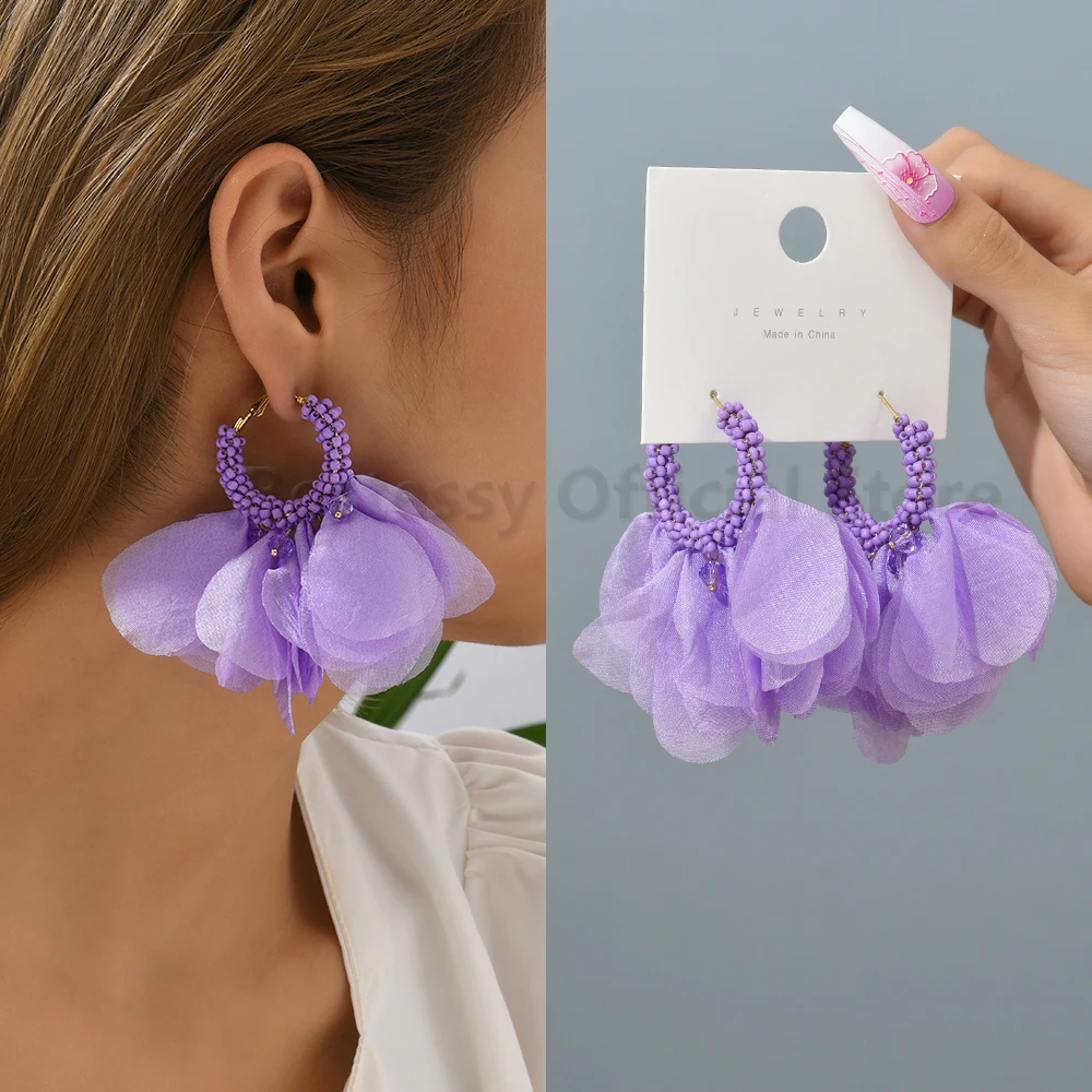 Boho Handmade Flower Petal Decor Dangle Earrings For Women New Trend Luxury Inlaid Rice Beads Cute Fairy Pendant Elegant Jewelry