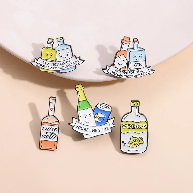 Friendship Brooch Ture Friends Are Always Together In Spirit Enamel Pin Wine Bottles Lapel Cartoon Badge for Partner Best Friend