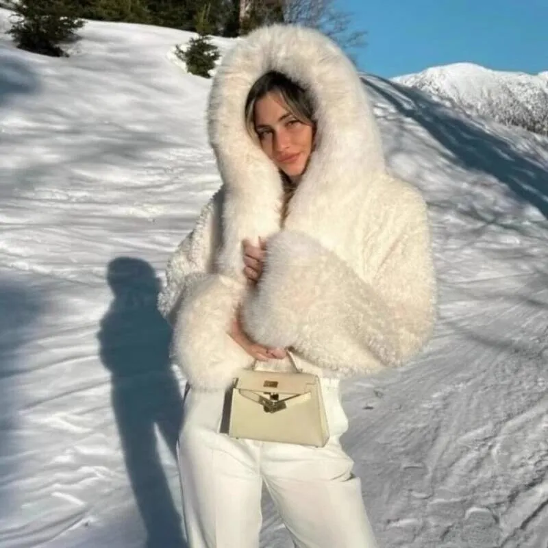 

Зимнее женское пальто с капюшоном из искусственной норки, пикантное пальто для девочек, мягкая плюшевая толстая короткая куртка из искусственного лисьего меха, парка, флокированный кардиган, топы