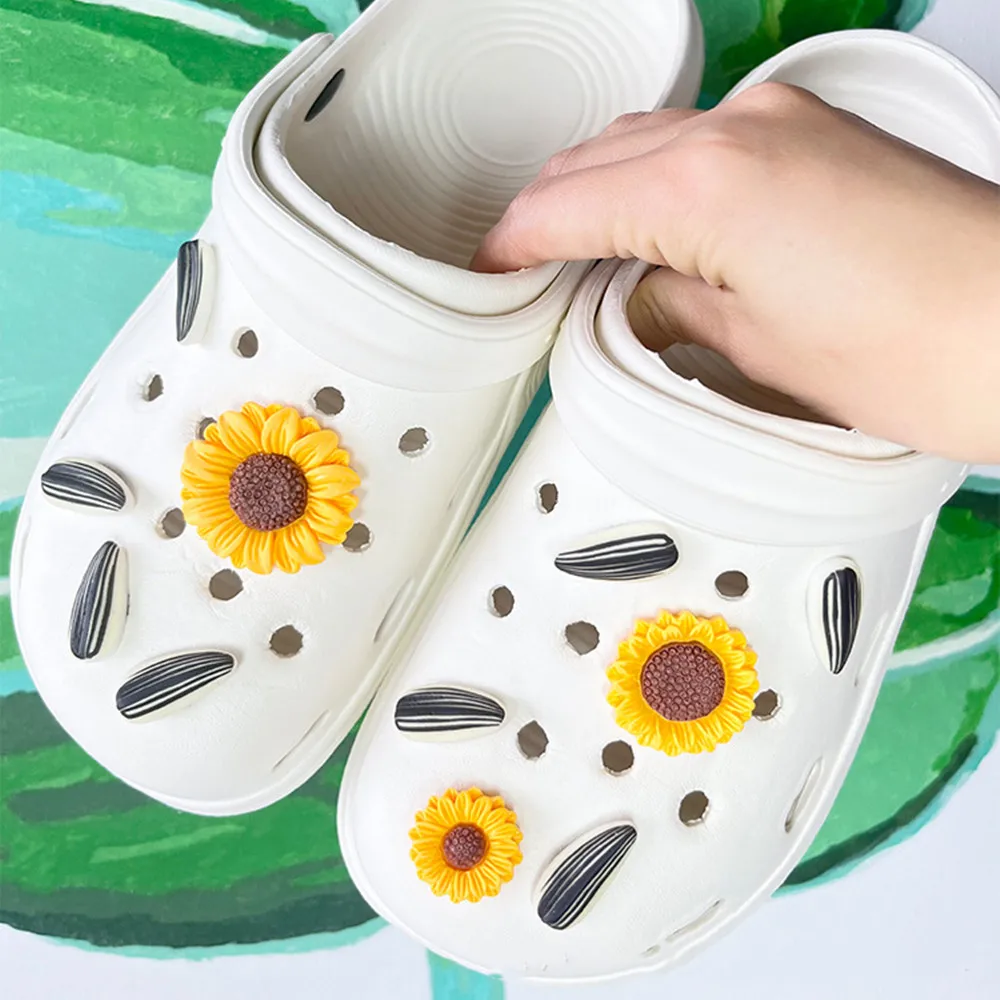 New Cartoon Sunflower Hole Shoe Charms Decorations Cute Simulation Melon Seeds Shoes Buckle DIY 3D Hoe Shoe Accessories