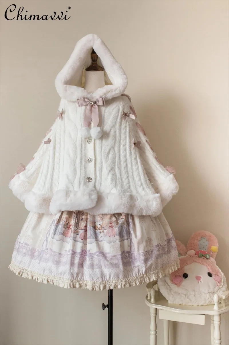 Sweet Lolita Plush Cloak Autumn and Winter Women's Fur Ball Warm Thickened Poncho Fleece Jacket Girls Women's Hooded Capes