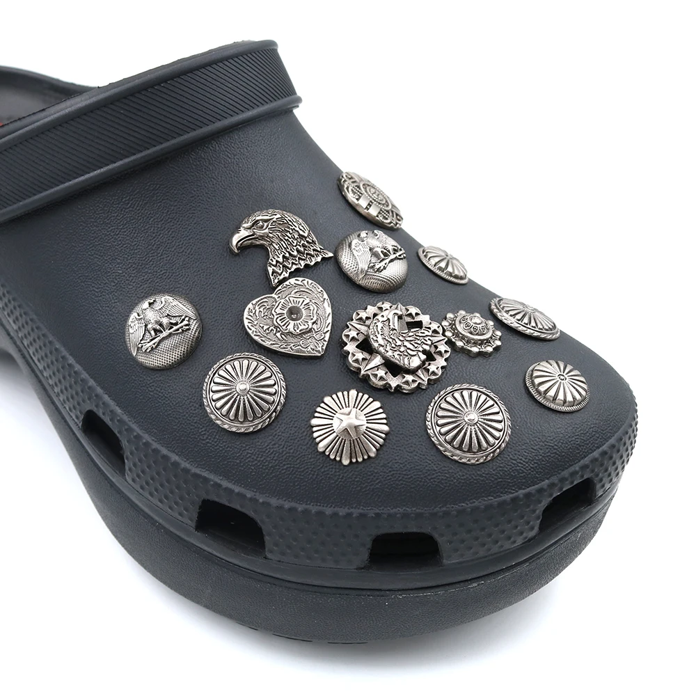 1pcs Shoe Decorations Accessories Sandalias De Metal Pines Charms Metal Rivet Hole Charms Detachable ZF-3
