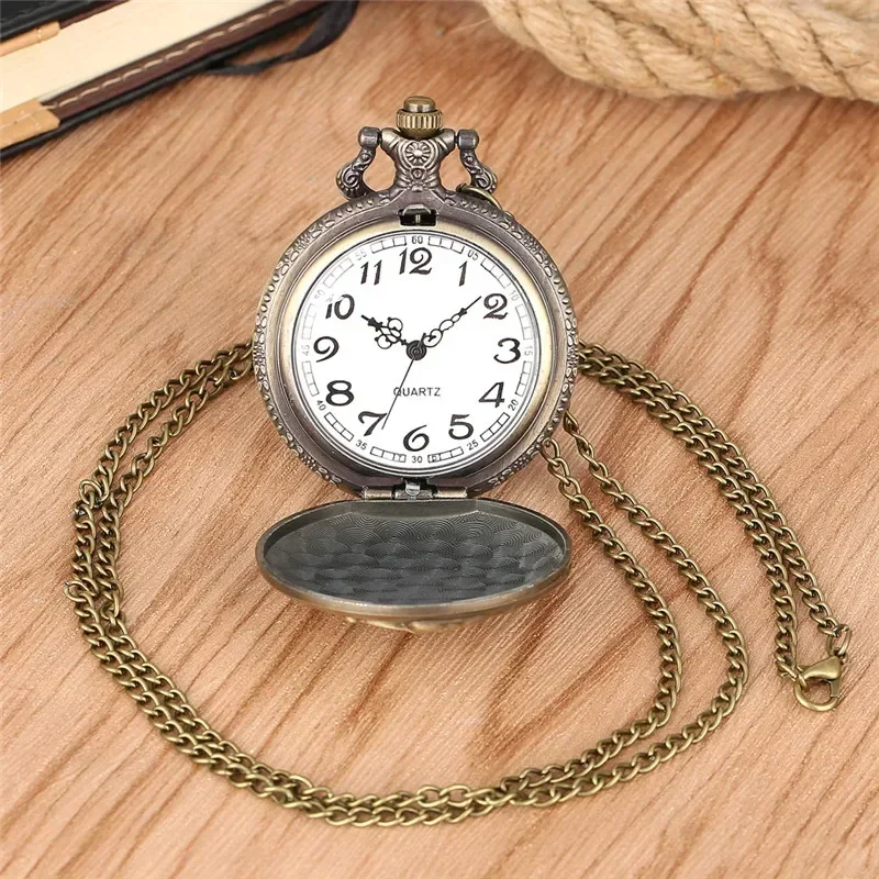 Bronze Peace Dove Flag Pattern Retro Men Women Quartz Pocket Watch with Sweater Necklace Chain Collectable Timepiece Clock Gift