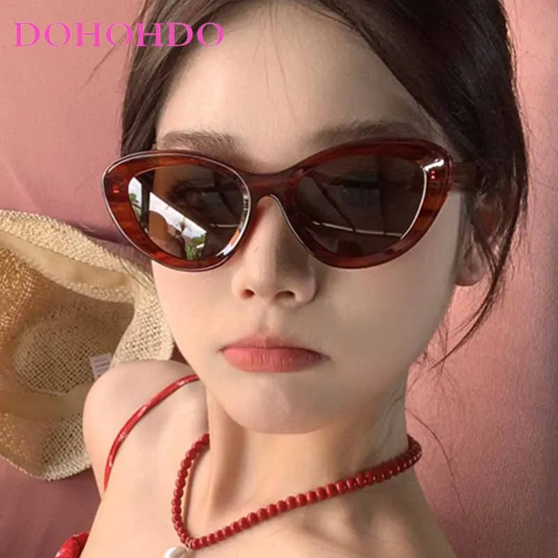 

DOHOHDO New Fashion Cat Eye Sunglasses Women Luxury Brand Designer Sun Glasses Ladies Black Eyeglass Female Shades Eyewear UV400