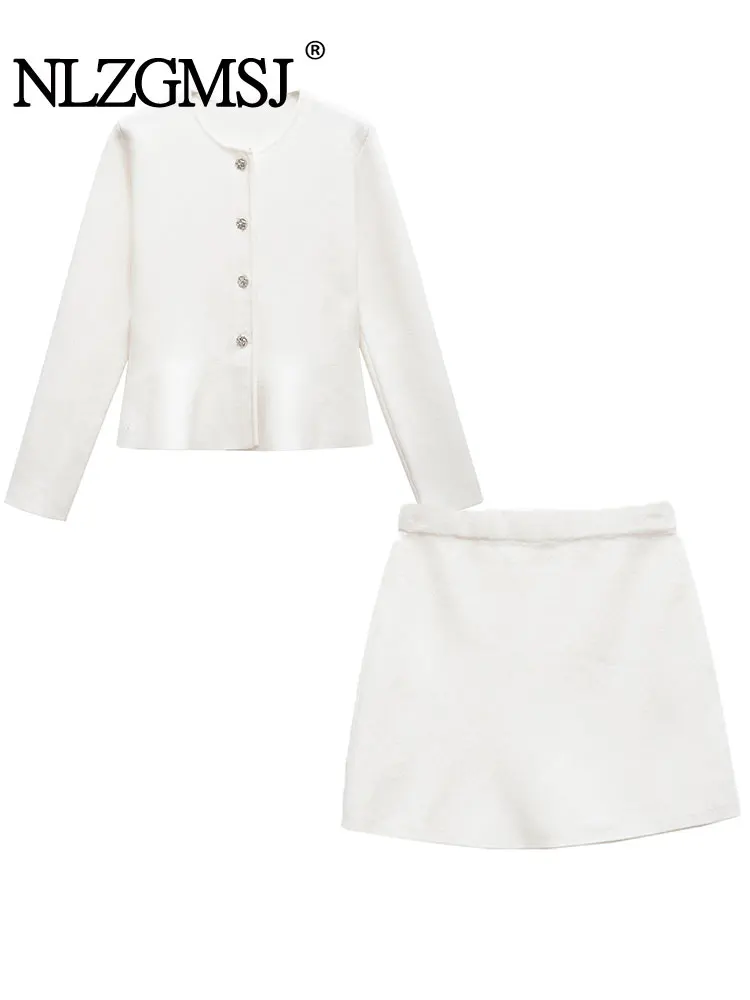 

2025 весенний повседневный шикарный однотонный женский костюм с круглым вырезом на пуговицах, вязаные кардиганы, мини-тонкая юбка, модный комплект из 2 предметов, костюм