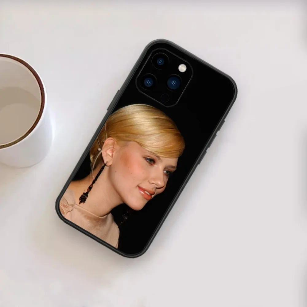 S-Scarlett Johansson Phone Case For iPhone 13 14 15 11 12 X XS Mini Pro Max Black Cover