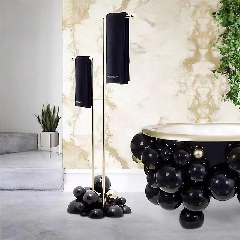 Spring No Perforated Hair Unique Vertical Metal Gold Bathroom Towel Rack