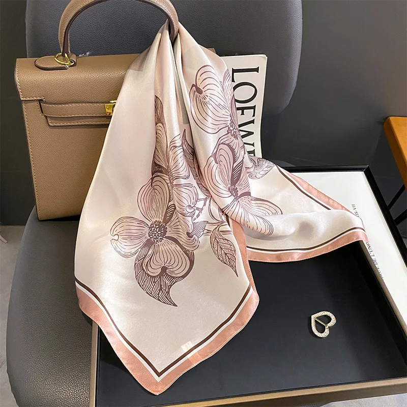 Wrist Wrap Luxury Brand 100% Real Silk Square Scarf Women Headband Neckerchief Shawl Bandana Scarves Kerchief Mulberry Hijab