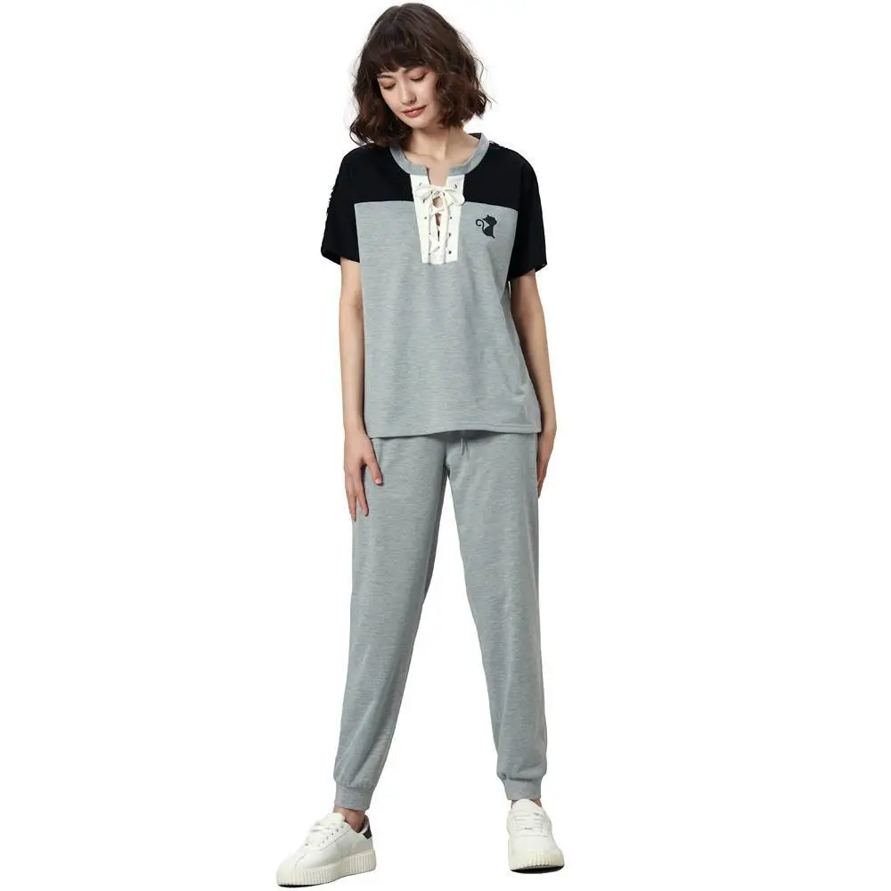 เสื้อยืดพิมพ์ลาย กางเกง ชุดลําลองแฟชั่นสําหรับผู้หญิง