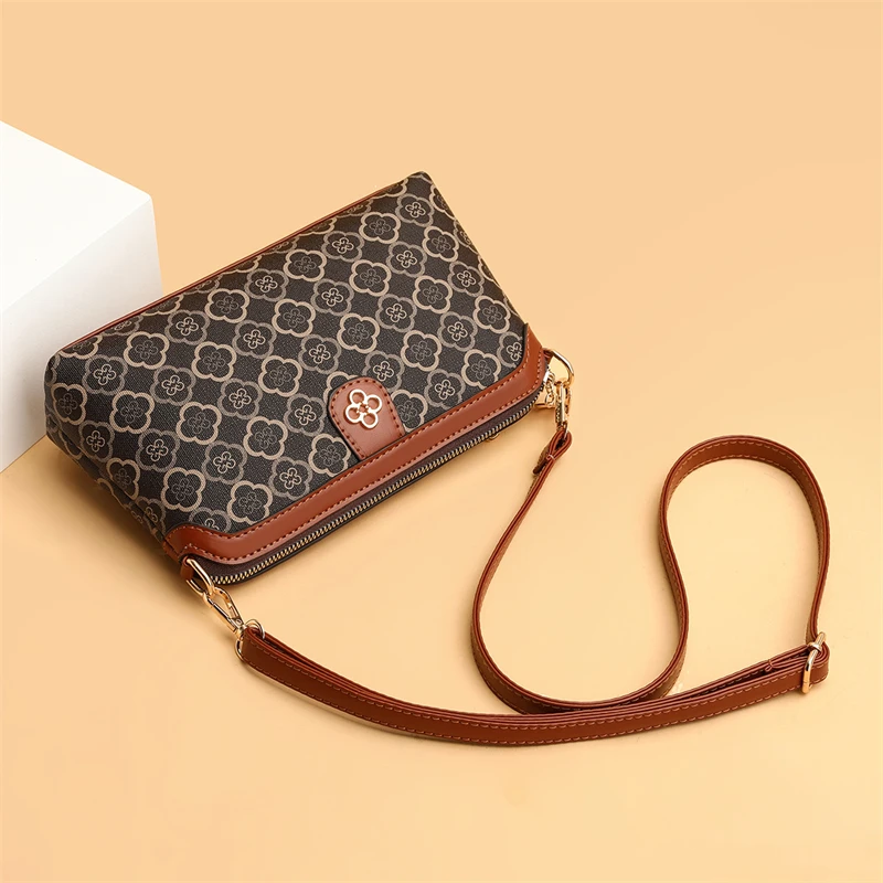 Bolsa Tiracolo em PU - imagem 18