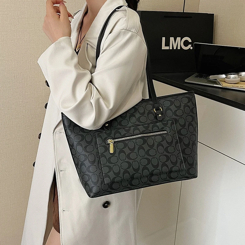 

High End Women Shoulder Tote Bag Luxury Leather Handbag Elegant Crossbody Bag Vintage Designer