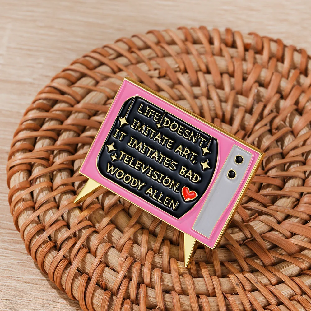 A3873 اقتباسات التلفزيون بروش للملابس المينا دبوس الكرتون التلبيب دبابيس لحقيبة الظهر الرجال النساء شارات مجوهرات اكسسوارات #5