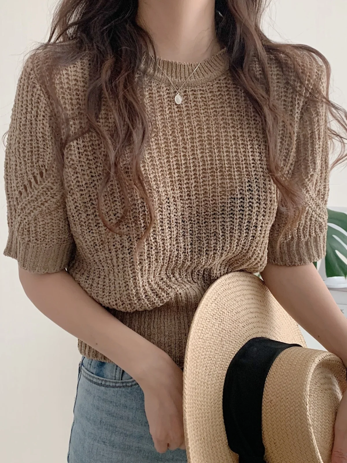 Chique verão oco para fora ort sve malha gelo seda fina redonda ne cor feminino topo coreano sle bolha sve camisola