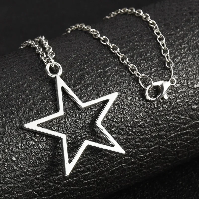 Gothic Pentagram Pendant Necklace Retro Star Metal Necklaces Punk Five-pointed Star Jewels Cool Jewelry Accessories Gift Giving