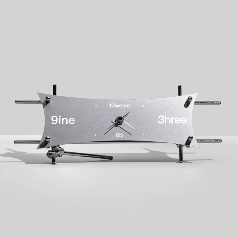 

Optical axis clock, kite clock, metal surface, desktop ornament, decorative gift.