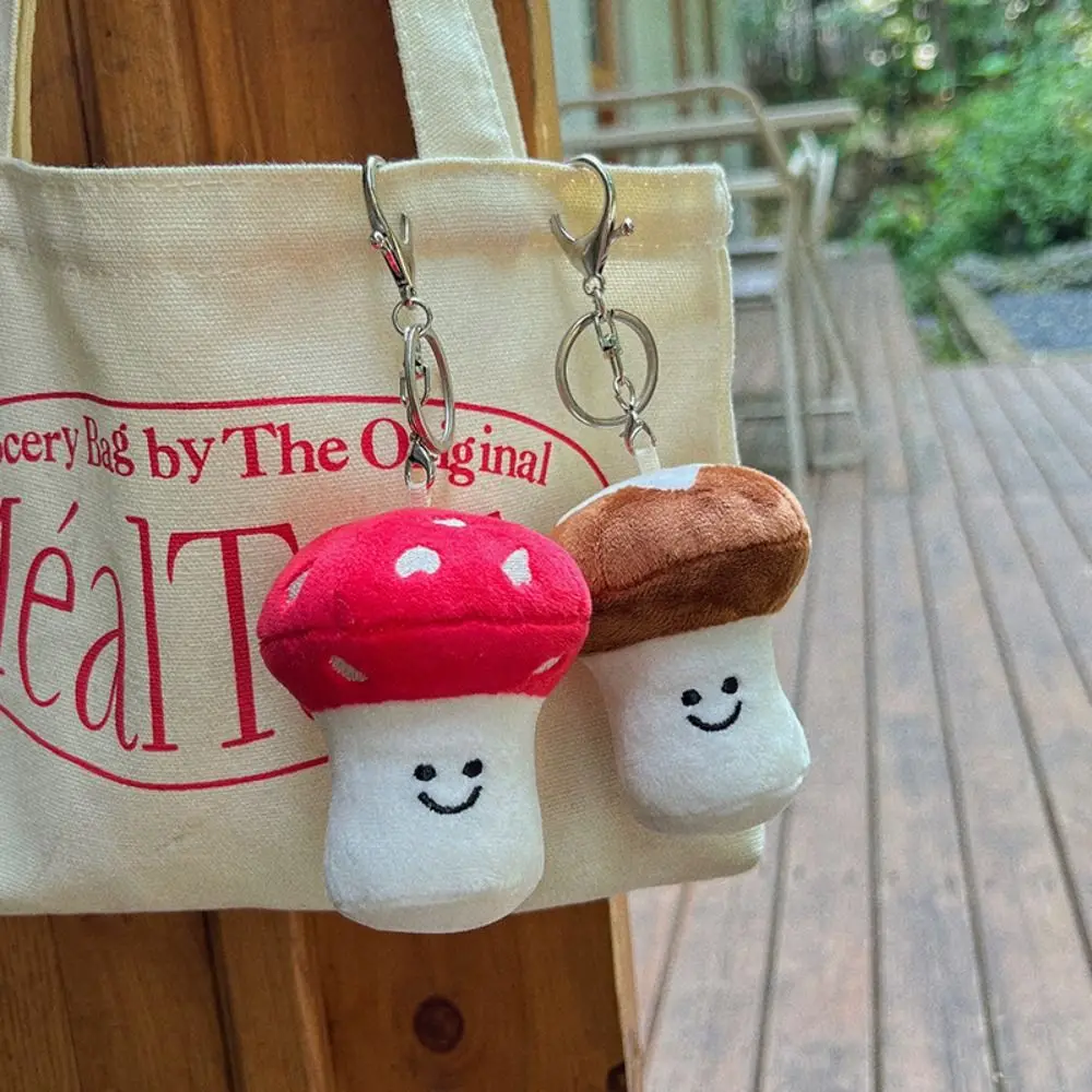 

Personality Xianggu Mushroom Plush Key Chain Backpack Charms Korean Style Nuts Pendant Plush Key Buckle Plush Doll Toy Gift