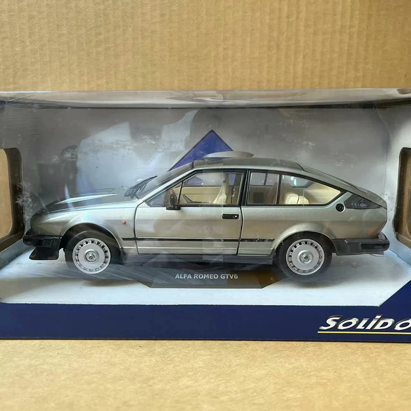 SOLIDO 1:18 Scale ALFA Romeo GTV 6 Simulation Alloy Car Model Diecast Toy Collectible Gifts Ornaments