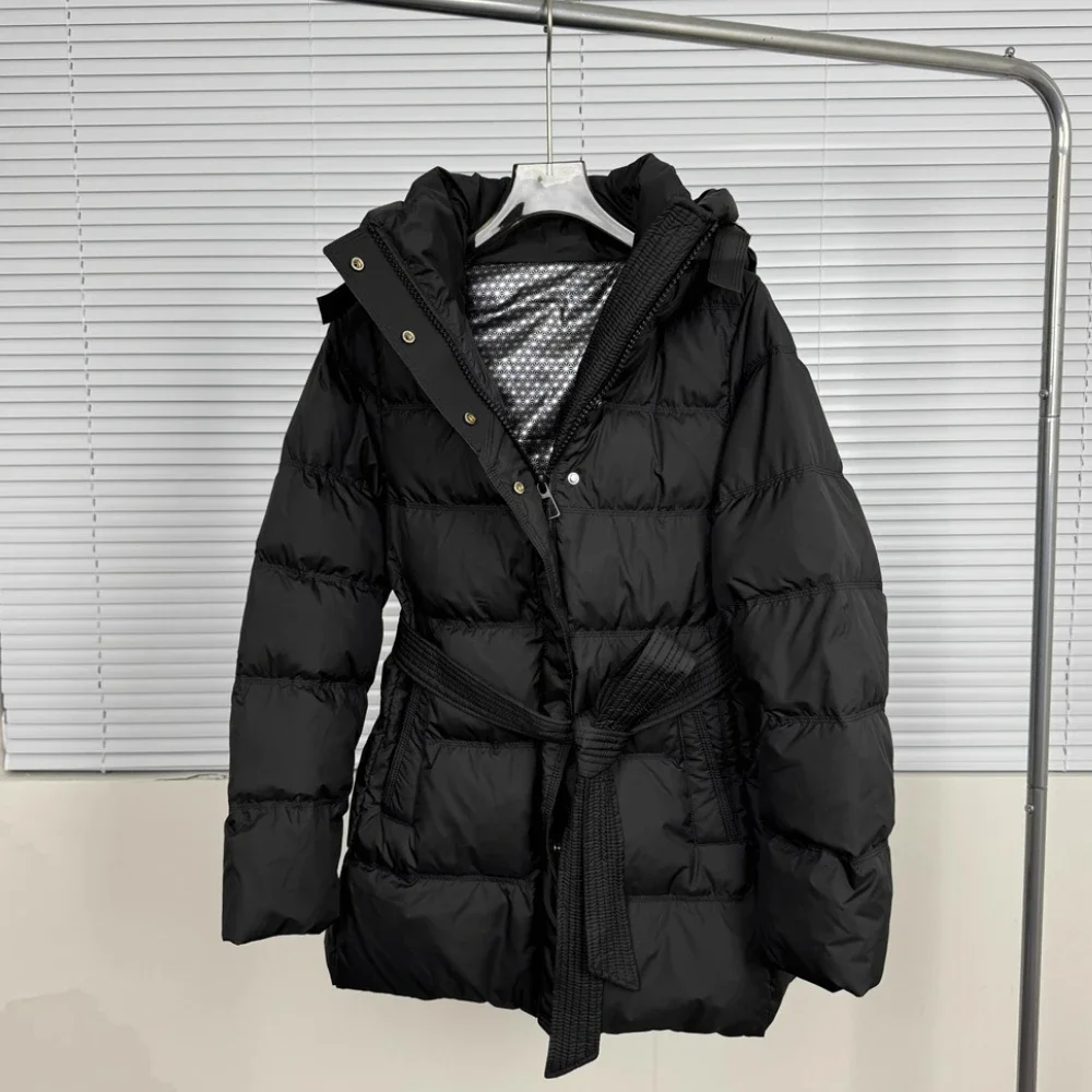 

Fashion Mid-Length Street 2025 Autumn Winter New Women's Hooded Down Coat Belted Waist Warm Slimming White Duck Feather Jacket