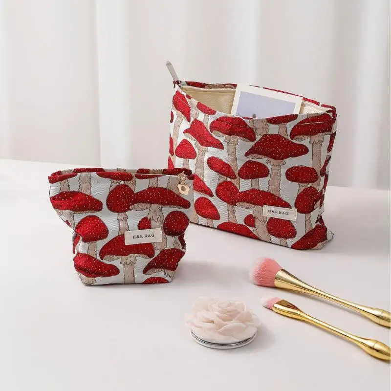 New Retro Art Mushroom Jacquard Fabric Makeup Bag Women Zipper Square Pouch Clutch Cosmetic Travel Toiletry Bag