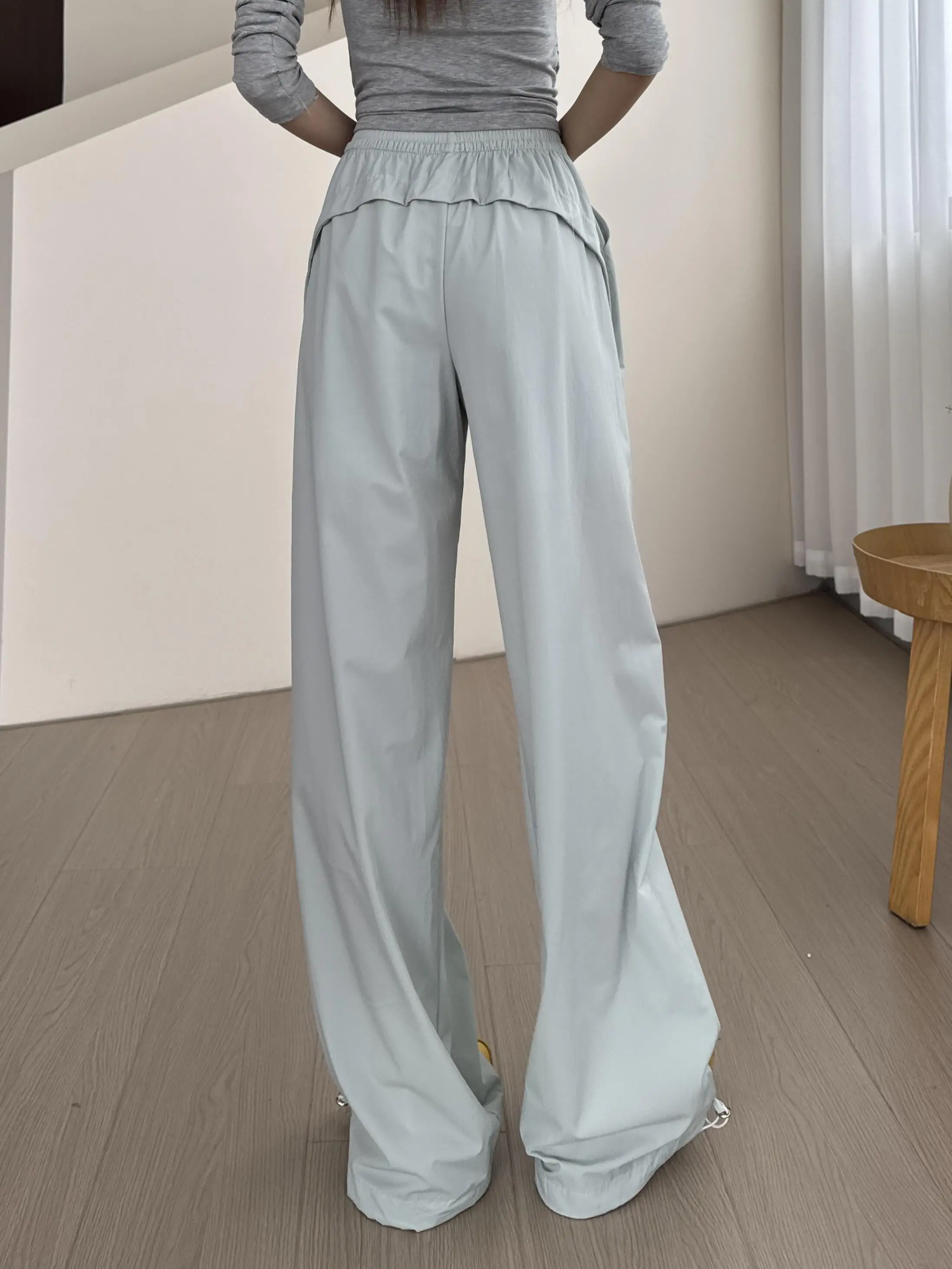 

Брюки спортивные женские широкие повседневные летние тонкие свободного кроя с высокой талией на резинке для работы и отдыха