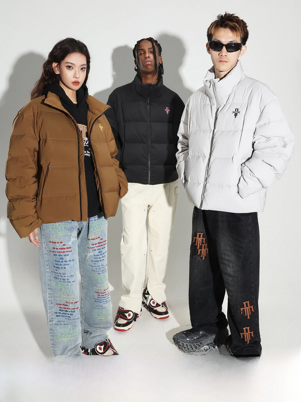 

Basic Logo Embroidered Thiened Stand Collar Men's down Jaet Bread Sle Warm Outerwear Couple's Faionable Coat