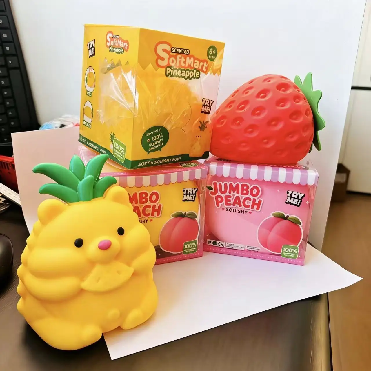 20cm TPR Flour-Filled Pineapple Bear Squishy Toy, Soft Cute Fast Rebound Stress Relief Fidget