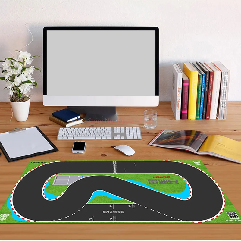 Ldarc Rc V64 1:76 240*120 سنتيمتر التحكم عن بعد سيارة المسار المشهد المسار الوسادة الاسمنت الرصيف عزل الرصيف حقيبة يد إيفا سياج 1:64 فان