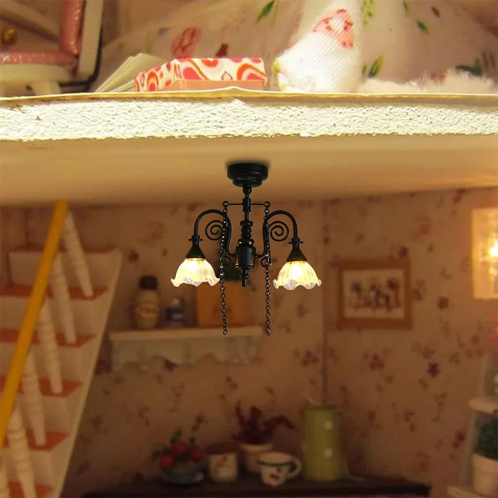 Lámpara LED negra en miniatura: lámpara de techo y lámpara de escritorio para casa de muñecas, decoración de muebles modelo, decoración de casa de muñecas de juguete DIY