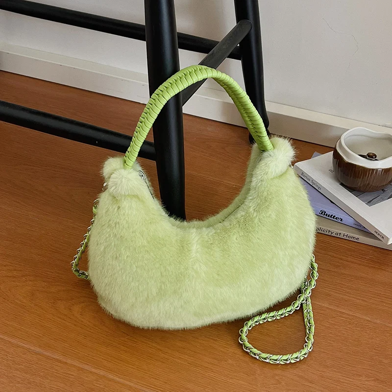 Halbmond-Design Lammwoll-Handtasche Clutch für Damen 2026 Winter Weiche Flauschige Handtasche Halbkreis-Plüsch-Umhängetasche Bolsa – Detail 3