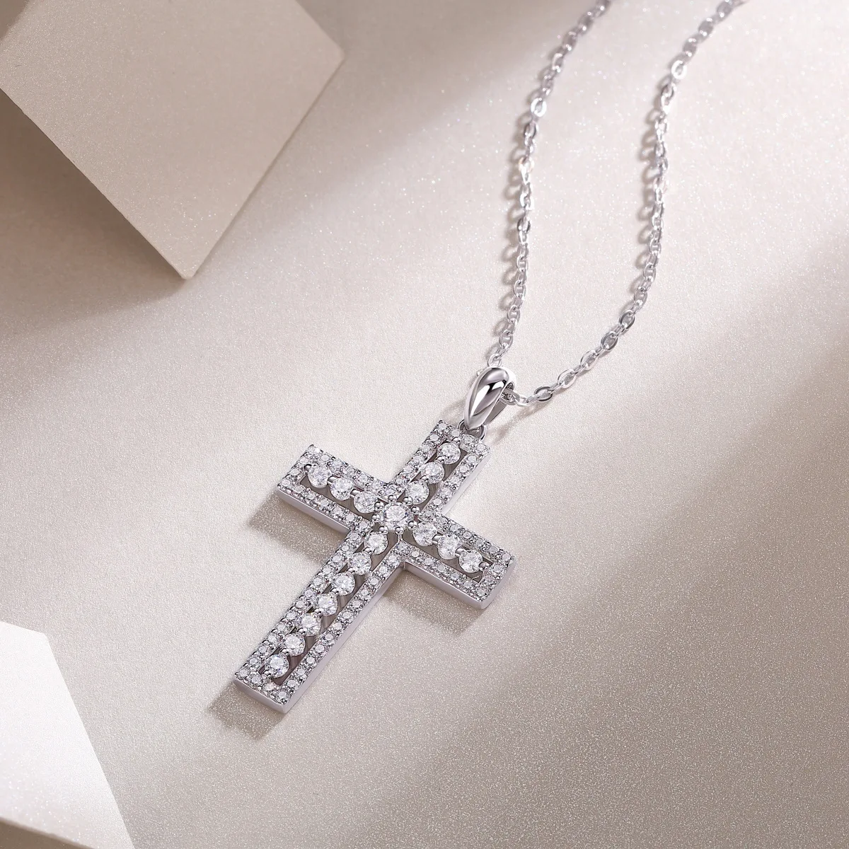 Passed Test 3EX VVS1 D Color Real Moissanite Diamond Cross Pendant Necklace 100% 925 Sterling Silver Fine Jewelry Gifts