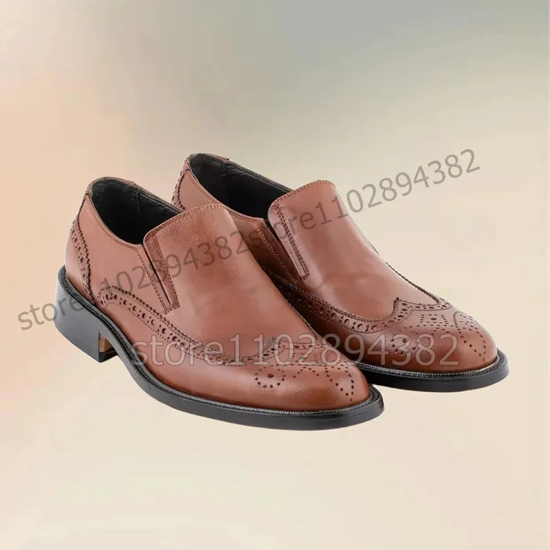 

Brown Black Carving Design Round Toe Men Loafers Fashion Slip On Men Shoes Luxury Comfort Handmade Party Feast Men Casual Shoes