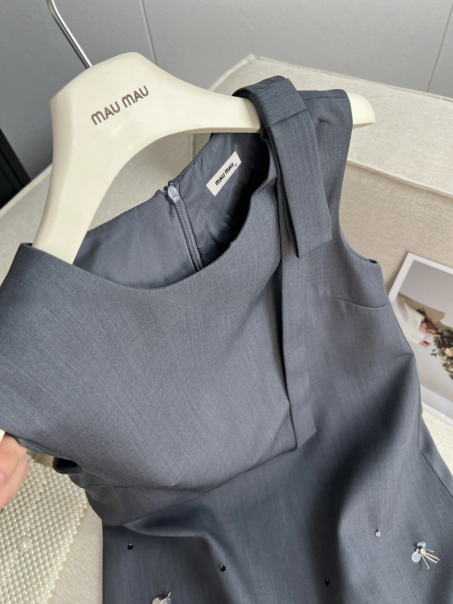 التخسيس Faionable الصيف جديد Sle الخصر Cinched عقدة الترتر سترة الدكتور الفرنسية Sle l الخصر النسيج الناعم أ...