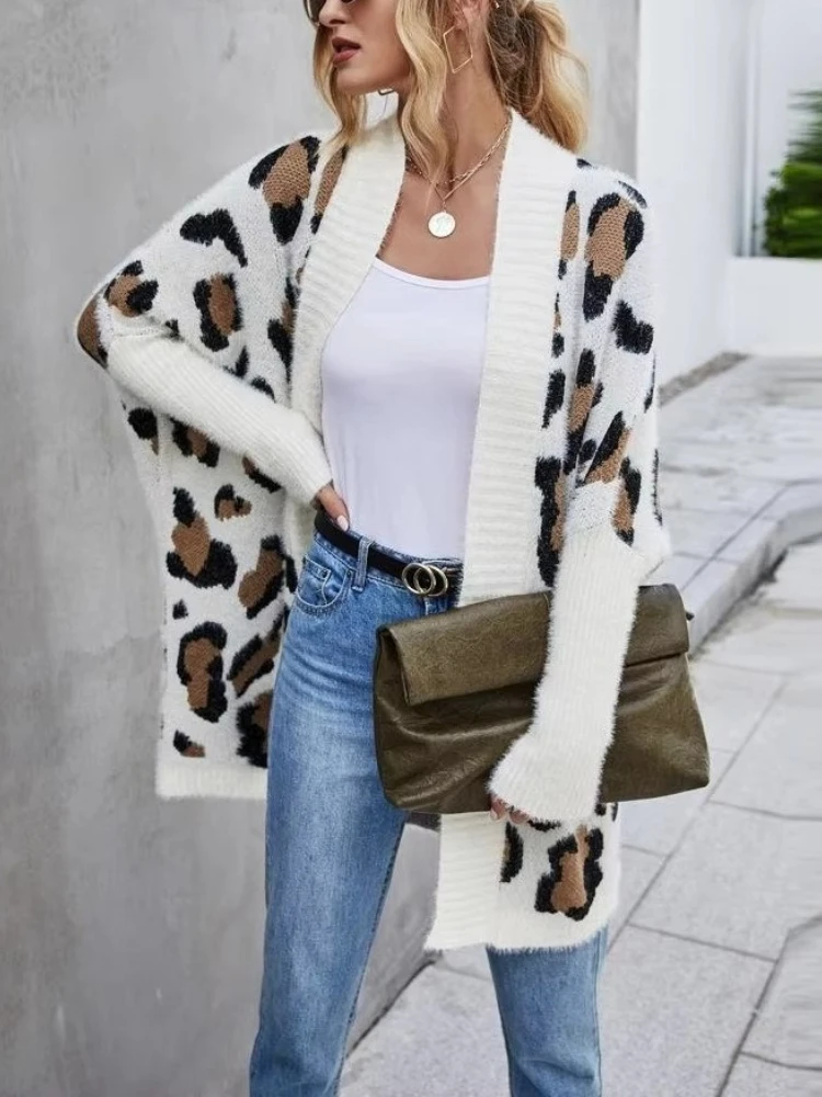 New Spring Autumn Womens Loose Leopard Print Knit Sweater Cardigan Jacket Long Sleeved Women Mid Length Elegant Women's Clothing