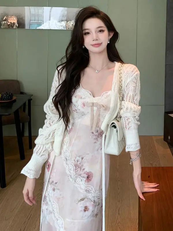 ฤดูร้อนหวานและเซ็กซี่Bodyconชุดลูกไม้สําหรับผู้หญิงVคอไม่สมมาตรHem Slim Fitสปาเก็ตตี้ชุดชาY2Kสาวร้อนสไตล์