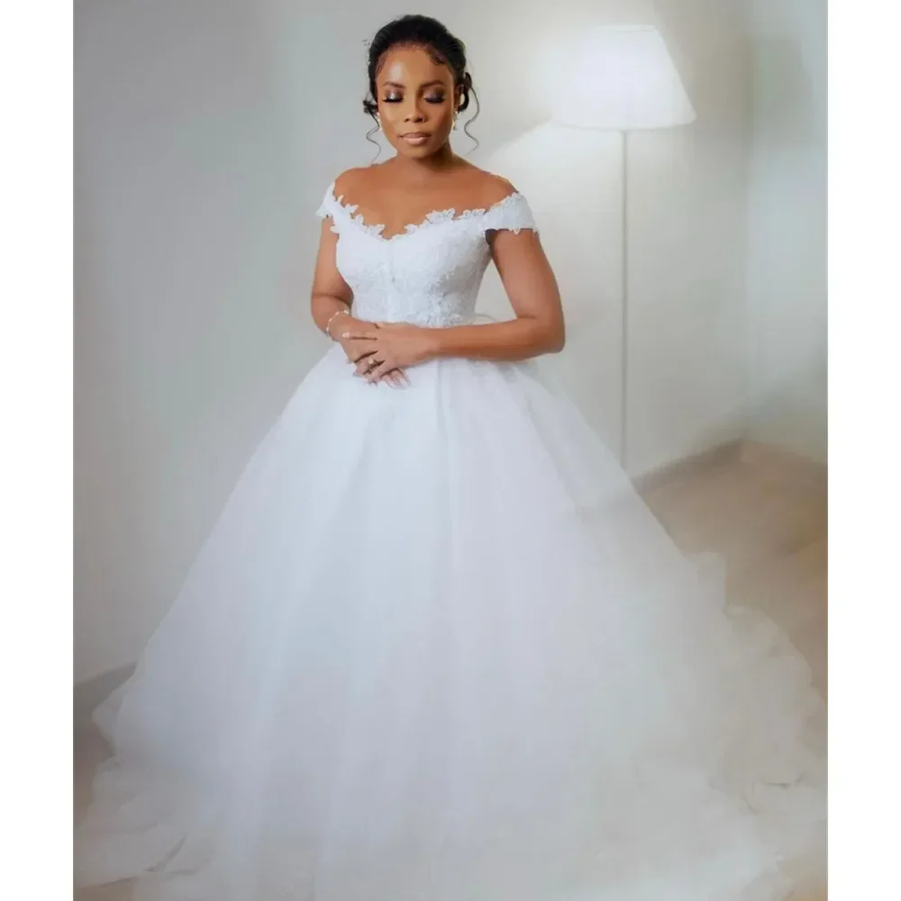 Customized Good Design Off The Shoulder Lace Wedding Dresses Sweep Train Vestidos De Novia African A-Line Vintage Bridal Gown