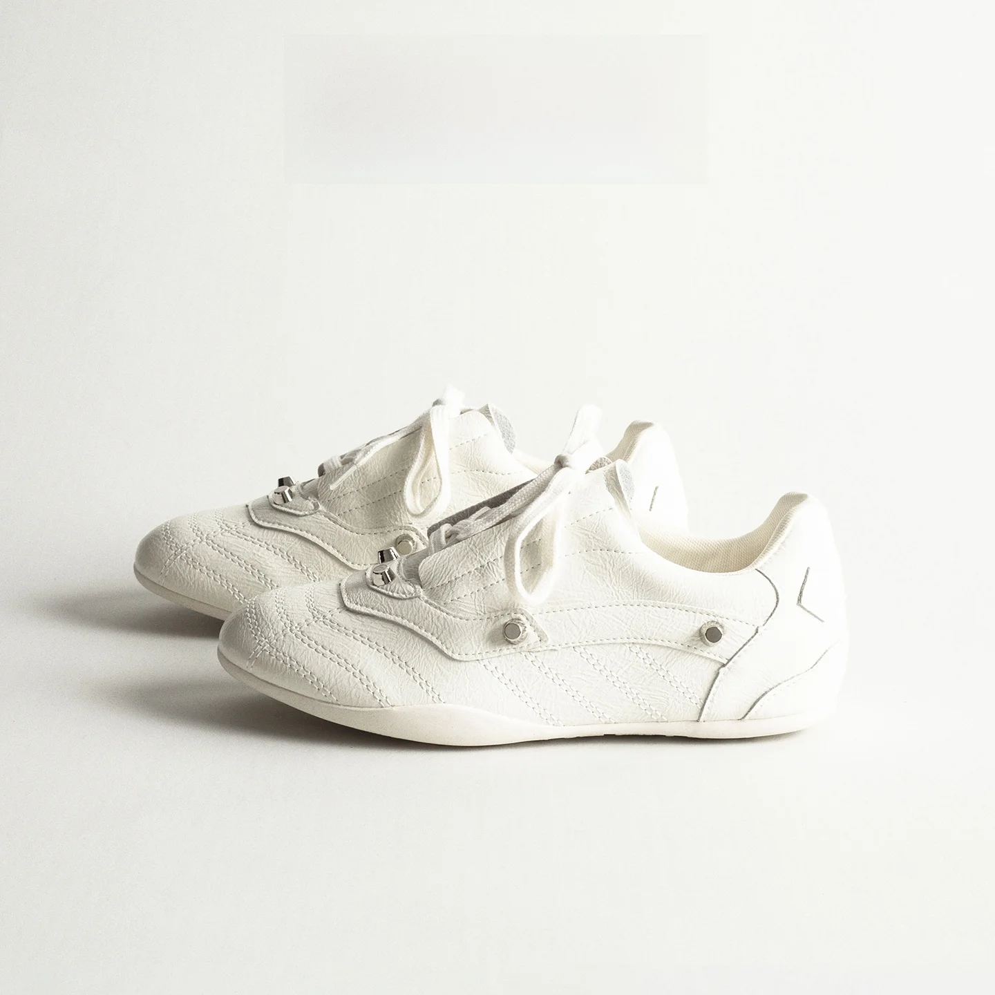 chaussures-decontractees-blanches-en-cuir-veritable-style-ballerine-dequn-pour-femme-rehaussantes-et-a-semelle-souple-style-sportif