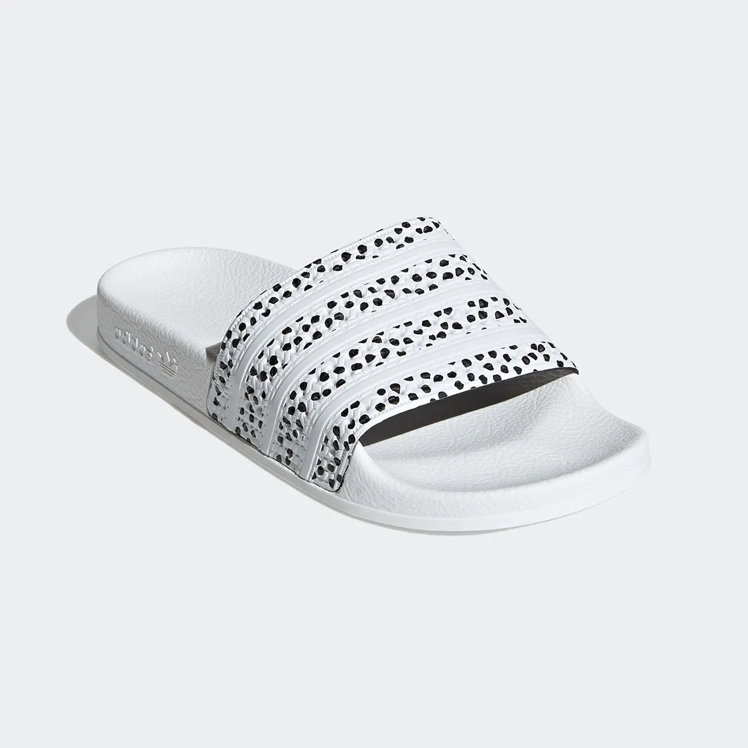 شبشب نسائي أصلي من أديداس بثلاثة خطوط FX5922