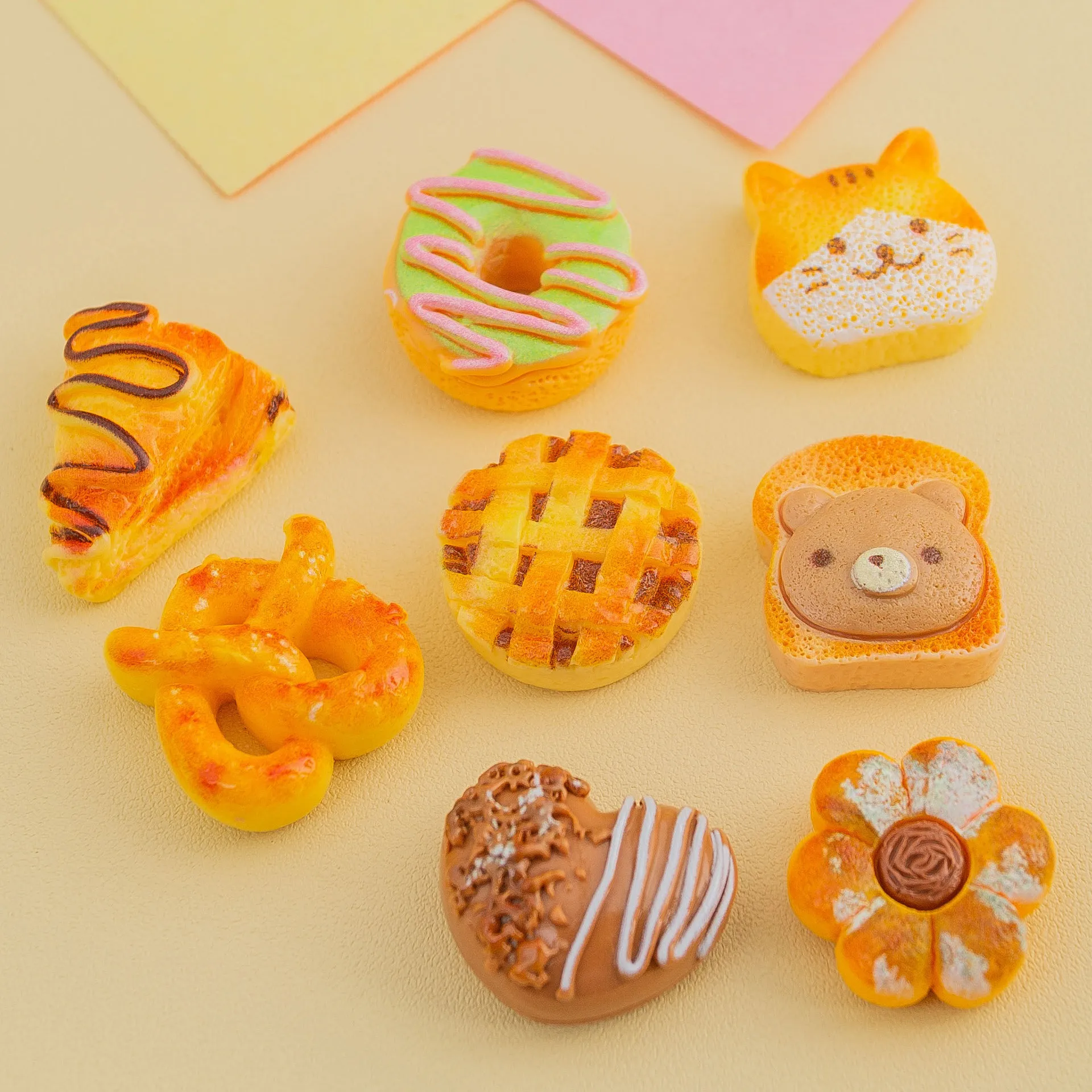 

100pcs Kawaii Resin Simulation Cartoon Cookies Donut Bread Flatback Cabochons For Doll House Decor Accessories