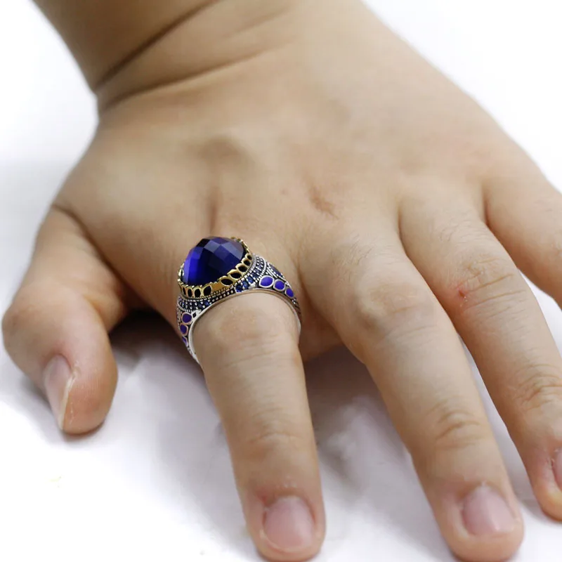 خاتم مصنوع يدويًا من الفضة الإسترليني بنسبة 925 للرجال ، حجر زجاجي أزرق ، هيب هوب الشرير ، مجوهرات عصرية فاخرة ، هدايا لحفلات الكريسماس ، جديد