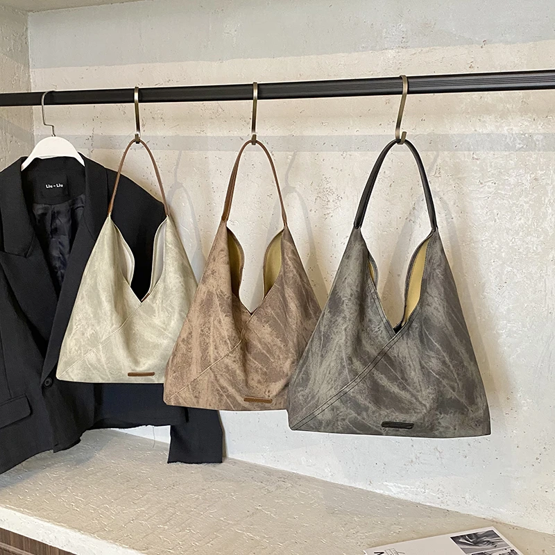 

New Retro Solid PU Hasp Sweet Shoulder Bags Simplicity Large Capacity Female Bags on Sale Commuting Versatile Women's Handbags