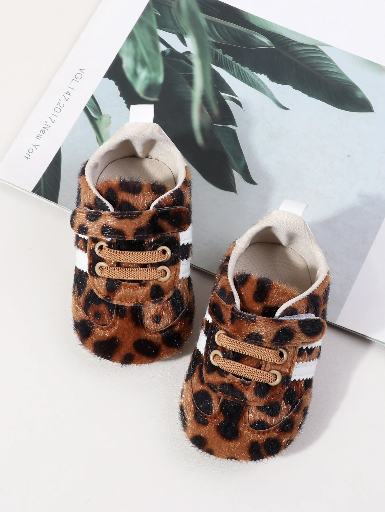 Modische Schuhe mit Leopardenmuster für Babys und Kleinkinder, erste Schritte im Innen- und Außenbereich, für 0-1 Jahre, weiche Sohle – Detail 9