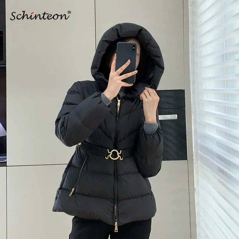 

Schinteon женский пуховик с поясом и капюшоном, осенне-зимняя модная верхняя одежда, короткое пальто на белом утином пуху, офисная женская новинка 2023 года