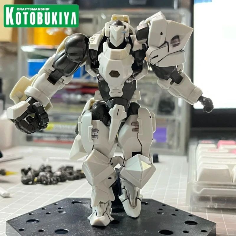 

KOTOBUKIYA Hexa Gear Governor Heavy Armor Type: Rook Luke 1/24 Kitblock Assembled Model Action Figure Collection Gifts