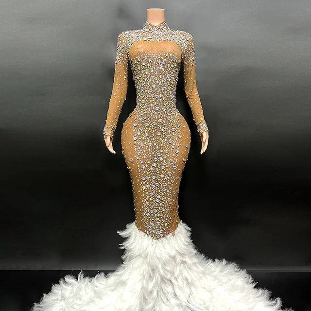Vestido largo de plumas transparentes de plata brillante para celebración, disfraz de lujo, vestido Flash de bailarina, fiesta de cumpleaños, fotografía