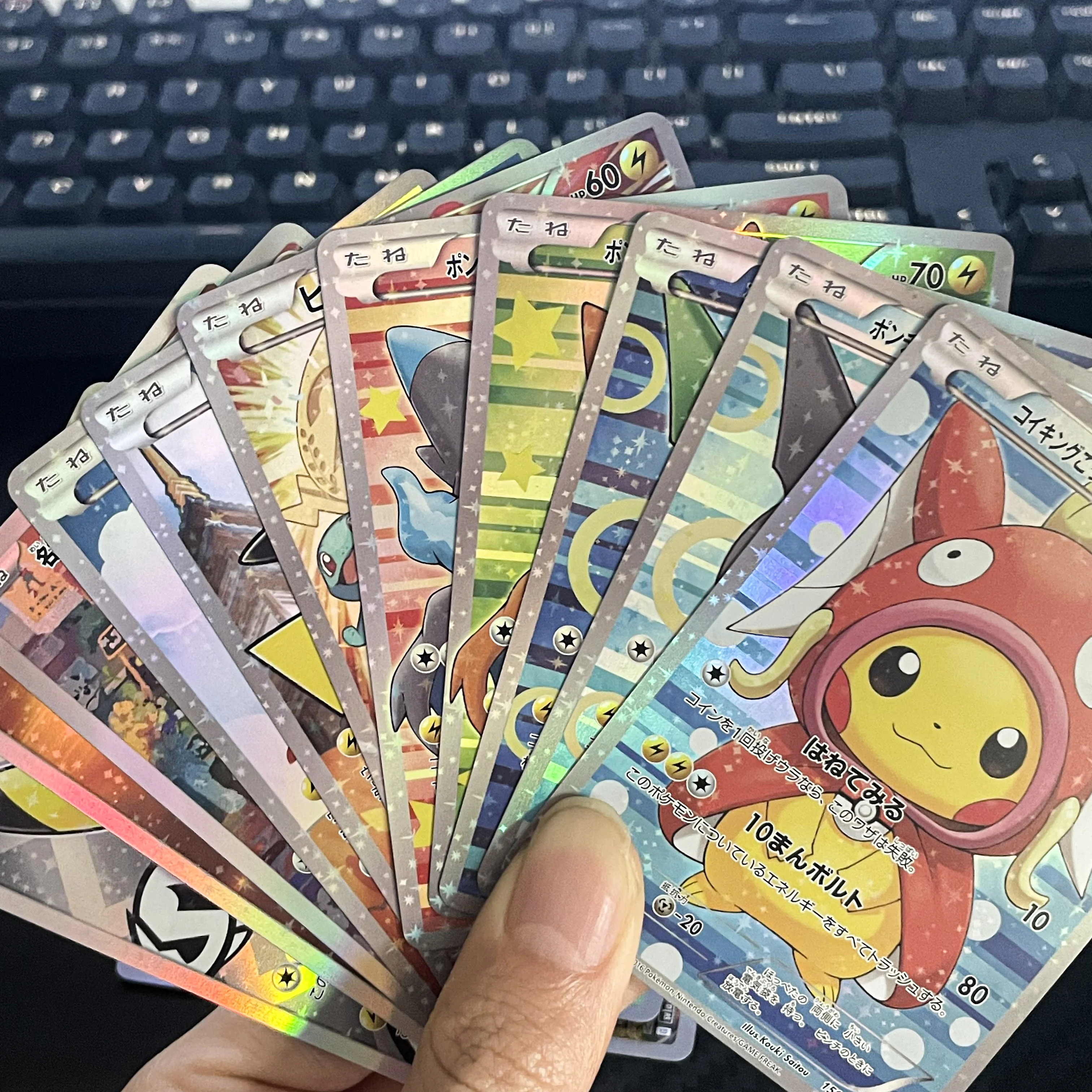 

Карта PKM JPN Detective Pikachu 050/SV-P SCARLET&VIOLET/BLACK STER MARIO PROMOS PTCG, редкая голографическая коллекционная карта (прокси-карта)