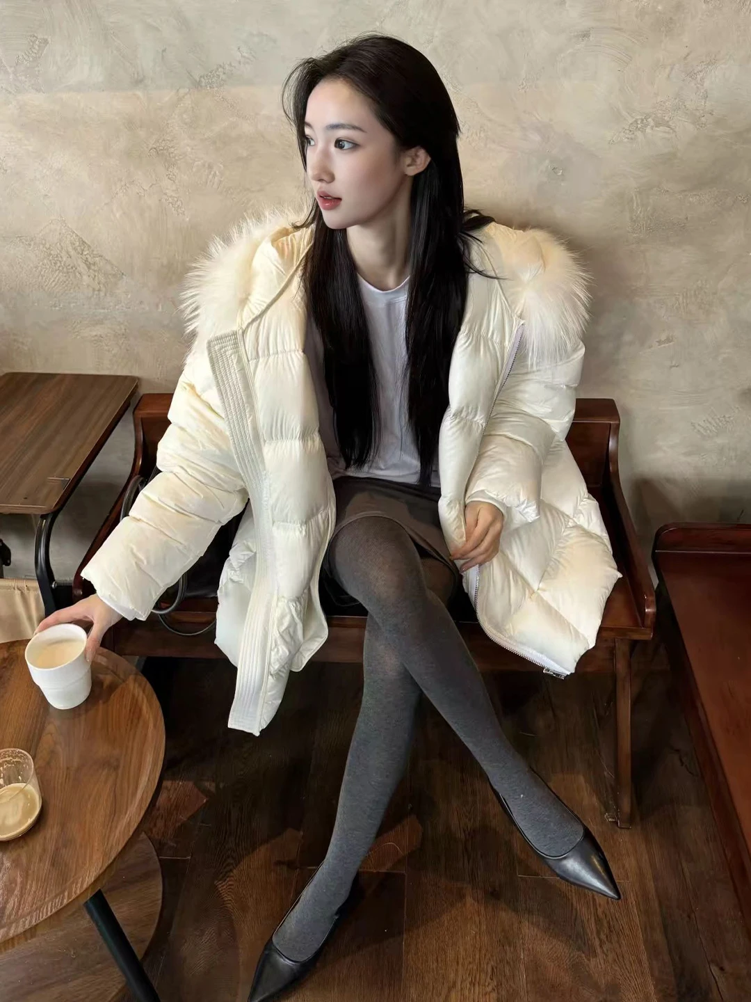 

White Fur Collar Hooded Cotton Jacket Stylish Unique Small Cotton Coat Warm Comfortable Long Sleeve Zipper Closure Color