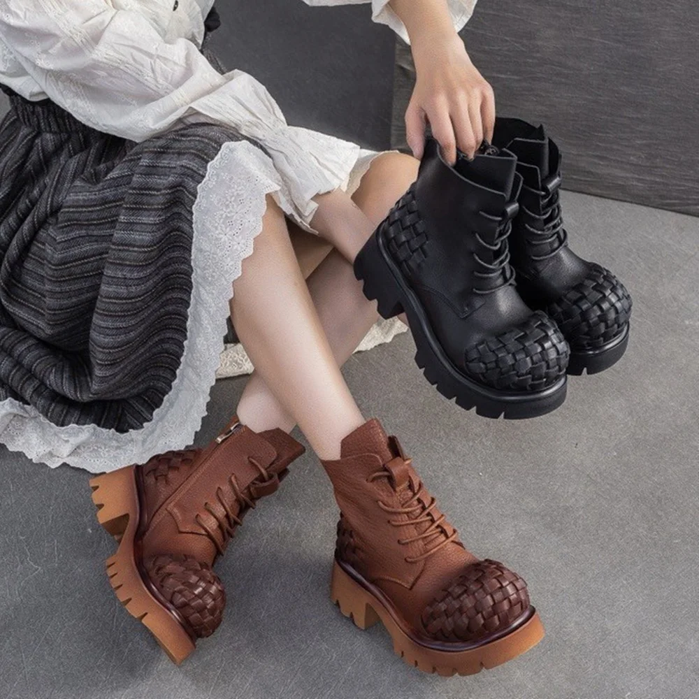 

Retro Style Women's Boots Round Head Hand-Knitting Ankle Boots Platform Lncrease New Winter Styles Big Boots 2025