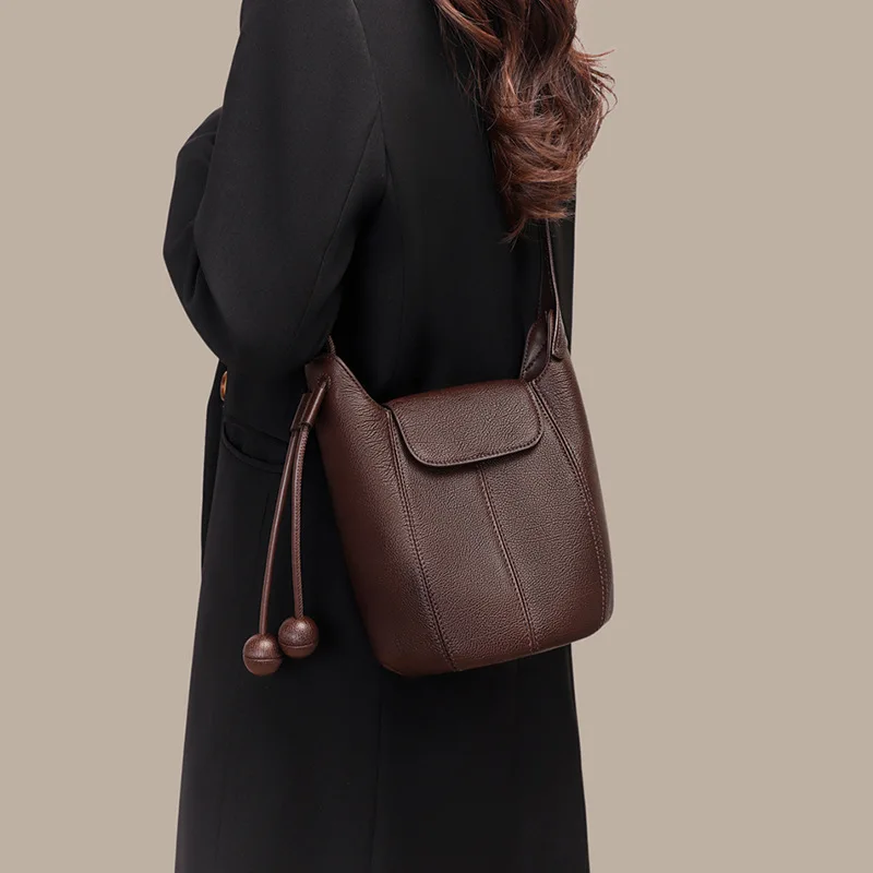

Women Natural Cowhide Bag 2026 New Women Bag Simple Head Layer Cowhide Leather Shoulder Bag Senior Sense Versatile Women Bag