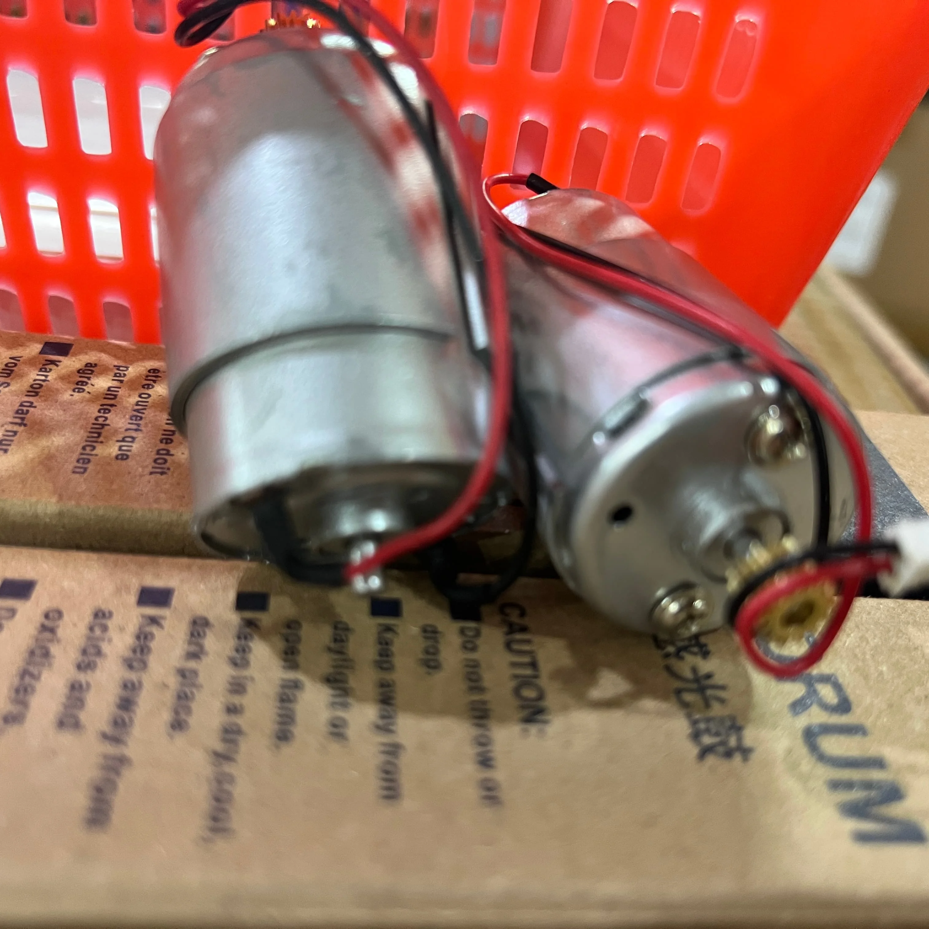 

1 шт. моторный чернильный насос DX2330 в сборе для использования в Ricoh DX 3440 3442 3443 3240 2330 2340 2430 2432 для Gestetner 6300 6301 6303 6143